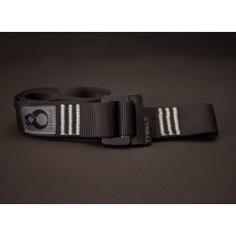 Tybelt Premium noire : ceinture sangle noire et boucle noire, vue de trois quarts